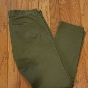 J Crew 484 stretch Olive Chinos 36x32